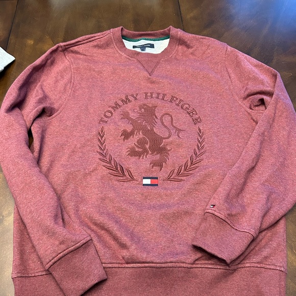 Men’s Tommy Hilfiger Sweatshirts - Picture 2 of 2